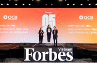 Phát triển bền vững và tiên phong số hóa, OCB vào Top thương hiệu niêm yết dẫn đầu năm 2024