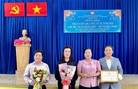 VWS tặng 200 phần quà Tết cho hàng trăm hộ nghèo huyện Bình Chánh