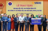 Bộ Y tế nhận nửa triệu liều vắc xin sởi từ Hệ thống tiêm chủng VNVC