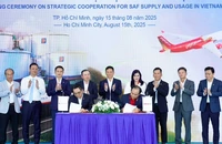 Vietjet hợp tác Petrolimex sử dụng nhiên liệu SAF, thúc đẩy chuyển đổi xanh ngành hàng không