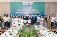 Techcombank hợp tác chiến lược với DUE phát triển nguồn nhân lực cho trung tâm tài chính quốc tế