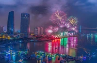 Du khách tìm vé pháo hoa Đà Nẵng sớm trước mùa lễ hội DIFF 2026