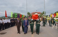 Đưa 12 hài cốt liệt sĩ hy sinh tại Lào về Quảng Trị an táng