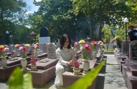 Những ngày tháng 7 ở Nghĩa trang liệt sĩ Quốc gia Trường Sơn
