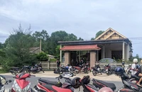 Nam sinh trốn trên trần nhà giả vờ bị bắt cóc, rồi nhắn tin tống tiền bố mẹ 