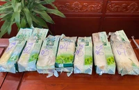 Quảng Trị: Ngư dân vớt được 7 gói nghi là ma túy trôi dạt trên biển