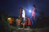 Cứu nhóm nhân viên Viettel bị lật ghe khi đi làm nhiệm vụ