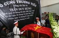 Truy tặng bằng khen cho phó công an phường hy sinh.