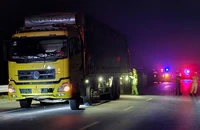 Tìm thấy Giấy chứng sinh của con trai 2 vợ chồng trẻ tử vong trong tai nạn cao tốc Cam Lộ - La Sơn 
