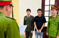 Bắt tạm giam tài xế xe tải rẽ vào cây xăng khiến 2 người tử vong ở Huế