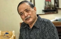 Nhà thơ 'Nói với con' Y Phương qua đời