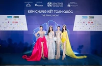 Dàn người đẹp khoe sắc tại thảm đỏ Chung kết Miss World Vietnam 2022 