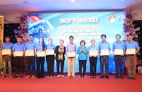 Quỹ học bổng Vừ A Dính, CLB 'Vì Hoàng Sa – Trường Sa thân yêu' hưởng ứng "Xanh hóa Trường Sa"