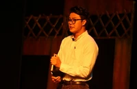 Võ Minh Lâm hóa thân Nguyễn Nhật Ánh kể chuyện 'Cho tôi xin một vé đi tuổi thơ'