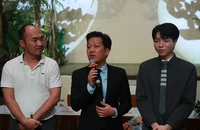 Bị chê nhàm chán vì xuất hiện liên tục trên gameshow, Trường Giang nói gì?