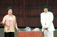 Minh Vương, Lệ Thủy tái hiện ở trích đoạn Tô Ánh Nguyệt, khán giả kín nhà hát Bến Thành