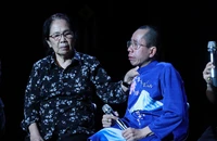 Đức, người em trong cặp song sinh Việt - Đức cùng khán giả nghẹn ngào với bộ phim tặng anh hai
