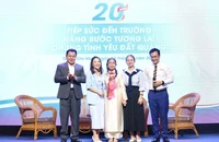 20 năm CLB Tiếp sức đến trường Quảng Nam - Đà Nẵng: Ân tình sao kể hết!