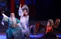 NSND Quế Trân: 'NSND Thanh Tòng gian nan để giữ được cải lương tuồng cổ'