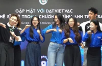 Negav cùng các nghệ sĩ của Anh trai say hi thăm trụ sở Trung ương Đoàn TNCS Hồ Chí Minh