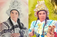 Nghệ sĩ Ngân Tuấn hát với NSƯT Vũ Linh trong liveshow kỷ niệm 40 năm làm nghề