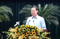 Chủ tịch Phan Văn Mãi: Phát triển con người TP.HCM toàn diện nhưng có bản sắc riêng
