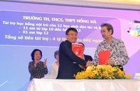 Quỹ học bổng Vừ A Dính: Vận động hơn 56,7 tỉ đồng và trao 5.000 suất học bổng năm 2024