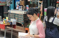 Doanh thu Đường sách TP.HCM năm 2024 đạt 57,3 tỉ đồng, khách đông nhưng sức mua không cao