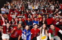Phim tài liệu về các 'Anh trai say hi' đổ bộ phòng vé
