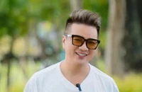 Ca sĩ Đàm Vĩnh Hưng đổi luật sư trong vụ kiện tỉ phú Gerard William, chồng ca sĩ Bích Tuyền