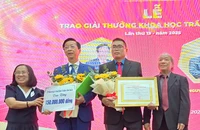 Lần đầu tiên tác phẩm thuộc lĩnh vực lịch sử tư tưởng nhận giải thưởng Trần Văn Giàu