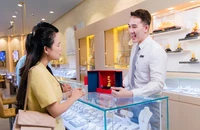 Nên mua hay bán vàng trong Ngày Thần tài?