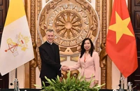 Thứ trưởng Ngoại giao Vatican: Giáo hoàng luôn quan tâm đặc biệt, mong sớm thăm Việt Nam