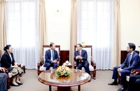 Phó Thủ tướng, Bộ trưởng Ngoại giao Bùi Thanh Sơn tiếp Thứ trưởng Bộ Ngoại giao Lào