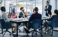 Luật 'ngắt kết nối' tại Úc: Câu chuyện của những người trong cuộc