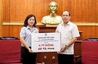 Unilever đồng hành cùng người dân miền Bắc khắc phục hậu quả cơn bão số 3 