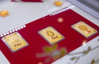 Giá vàng thế giới tiếp tục lập kỉ lục mới gần sát mốc 2.750USD/ounce