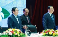 Đề xuất Việt Nam - Lào sớm triển khai cơ chế '2 cửa khẩu, 1 điểm dừng'