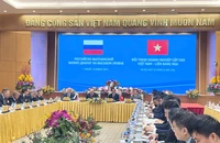 Thủ tướng Việt Nam và Liên bang Nga đối thoại với đại diện doanh nghiệp 2 nước