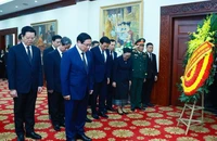 Thủ tướng Phạm Minh Chính sẽ dự Lễ truy điệu nguyên Chủ tịch nước Lào Khamtay Siphandone