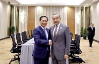 Phó Thủ tướng Bùi Thanh Sơn gặp Bộ trưởng Ngoại giao Trung Quốc và Australia