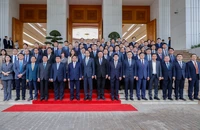 Thủ tướng Phạm Minh Chính tiếp lãnh đạo các doanh nghiệp lớn của Trung Quốc