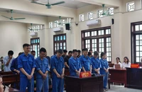 VKS đề nghị mức án các cựu cán bộ hải quan Hải Phòng tiếp tay cho buôn lậu