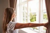 7 cách làm sạch không khí trong nhà mùa nắng nóng 