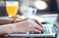 5 công cụ AI hỗ trợ viết lách tốt nhất hiện nay