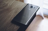 Điện thoại Samsung Galaxy sẽ tự động khóa khi bị đánh cắp 