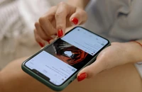 Mạng xã hội và những cạm bẫy vô hình đe dọa giới trẻ 