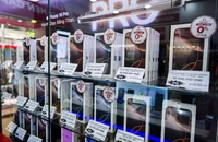 Ông Trump miễn thuế cho smartphone, máy tính và chip: ‘Tin mừng’ với ngành công nghệ 