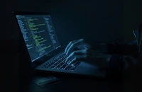 Gần 3 tỉ mật khẩu và 14 triệu thẻ tín dụng bị đánh cắp