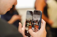 Nên cập nhật iPhone lên iOS 18.7 hay iOS 26? 